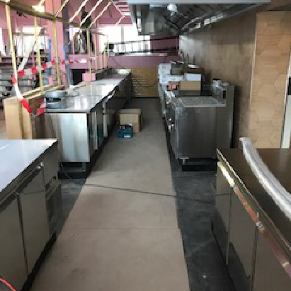 Wash & Shine Building Services - Joosten Vastgoed Beheer - Mama Kelly te Amsterdam